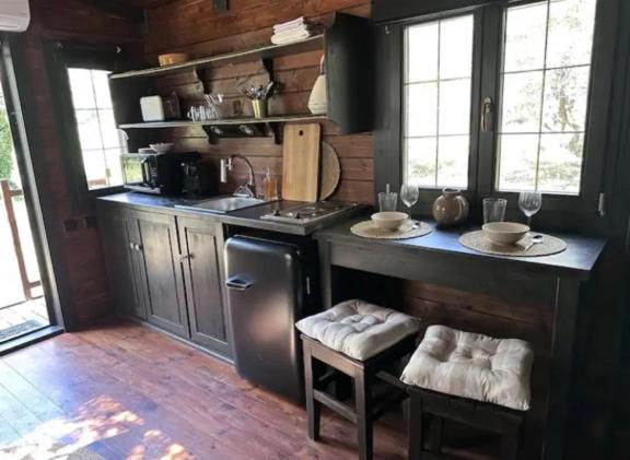 Roulotte / Tiny House Dans Les Alpilles Hotell Saint-Rémy-de-Provence Exteriör bild
